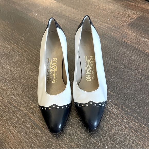Salvatore Ferragamo Shoes - Salvatore Ferragamo Vintage Heels